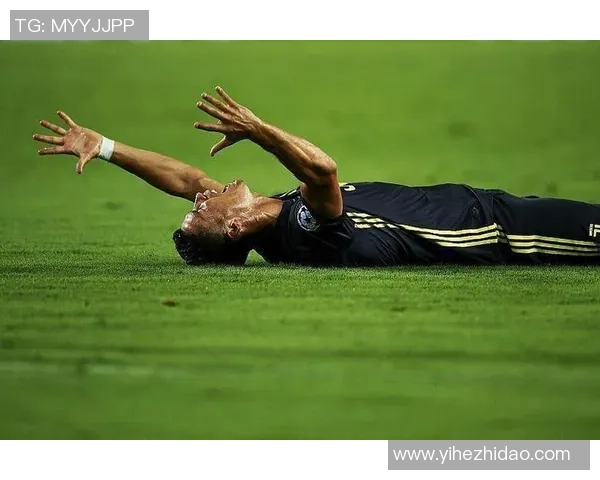 WBS究竟是哪个足球明星他在赛场上的表现如何引发了球迷的热议