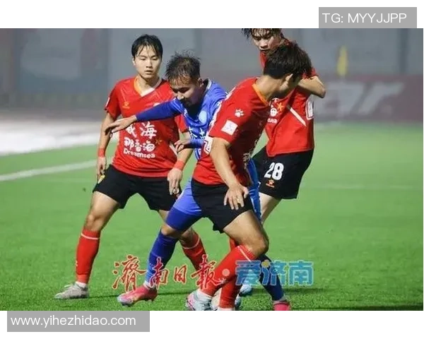 济南足球明星因冲突与交警发生争执引发社会广泛关注