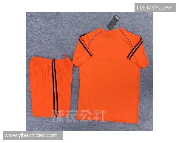 足球衣男生的时尚搭配指南让你在球场上也能引领潮流 足球衣男生的时尚搭配指南让你在球场上也能引领潮流